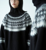 NORDIC TURTLE NECK KNIT