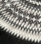NORDIC TURTLE NECK KNIT