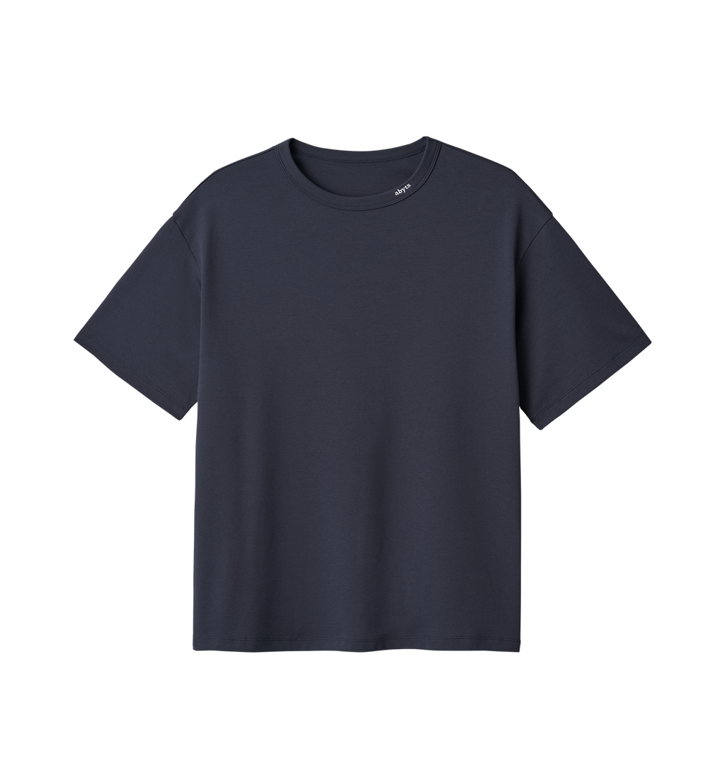 佐藤健 ABYTS NECK MINI LOGO T-SHIRT NAVY-