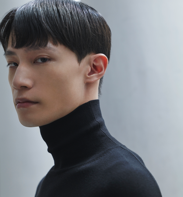 HIGH GAUGE TURTLE NECK KNIT